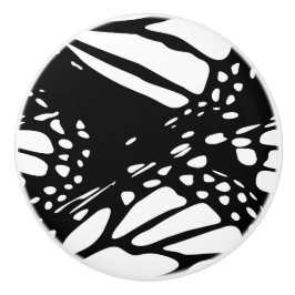 Abstrakt Monarch Butterfly Vinge Black & White Cer Knopp
