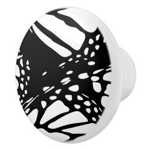 Abstrakt Monarch Butterfly Vinge Black & White Cer Knopp