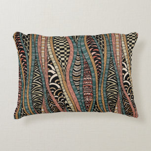 Abstrakt mönster i etnisk stil prydnadskudde