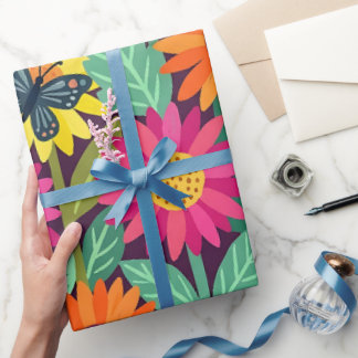 Abstrakt presentpapper med solrosor och fjärilar