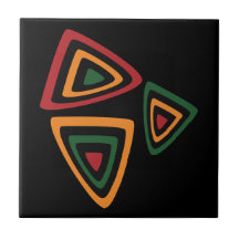 Abstrakt Tribal Mönster i Rött, Guld, Grönt