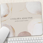 Abstrakt Watercolor Glittering Luxury Elegant Guld Musmatta<br><div class="desc">Abstrakt Watercolor Glittering Luxury Elegant Guld Mouse Pad. Den här designen har vattenfärgsformer i abstrakt med glittrande accenter i guld och ro guld som verkar vara mer kortvariga. Perfekt för ett feminininskt företag leta efter hårstilister,  makeup artist,  cosmetolog m.fl.</div>