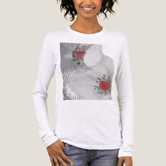 Abstrakta svarta och vita blommor med röda accente t shirt