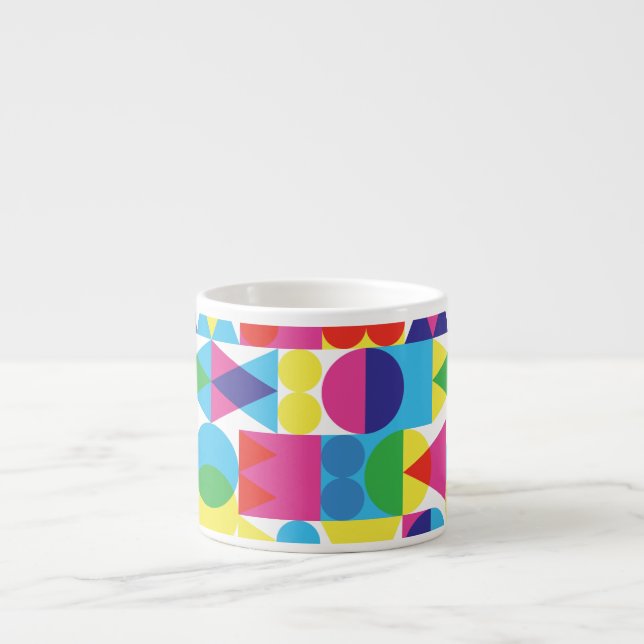 Abstraktens färgstarka geometriska mönster-utformn espressomugg (Framsidan)