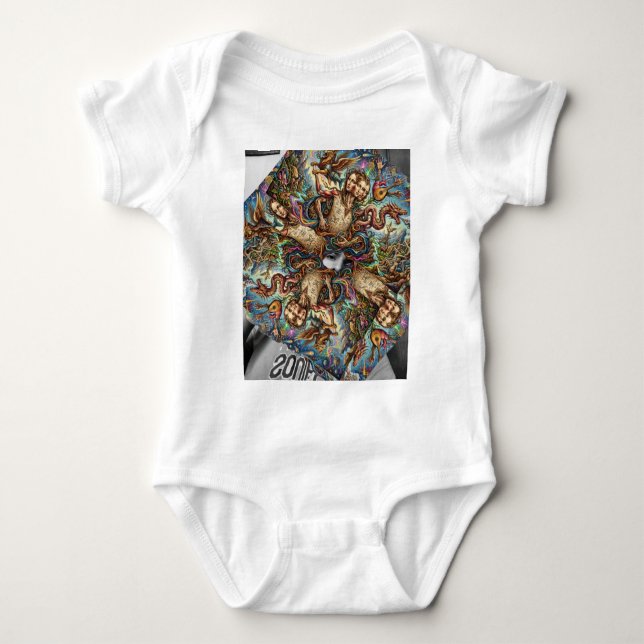 absurd design t-shirt fullflaggad (Framsida)