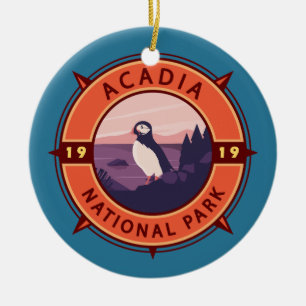 Acadia nationalpark Puffin Retro Compass Emblem Julgransprydnad Keramik