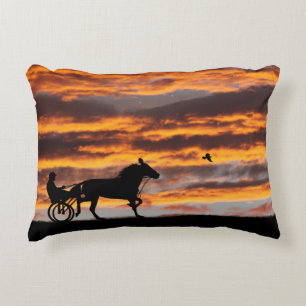 Accent Pillow för standardavla trotting Racehorse Prydnadskudde