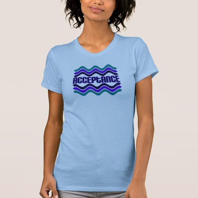 Acceptanskvot i Lila av blå Grönt Tee Shirt (Framsida)