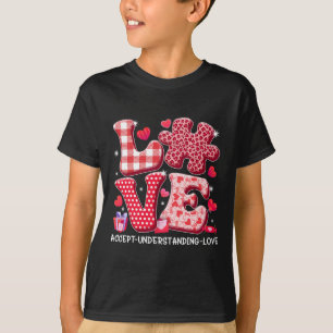 Acceptera kännedomen om Kärlek Autism Valentine' T Shirt