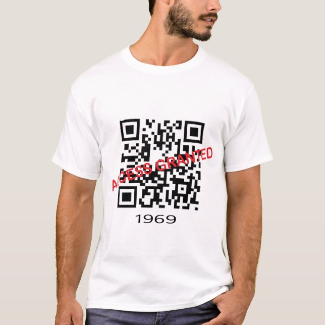 Access Granted – Hacker Gamer Tech Graphic T-Shirt (Framsida)