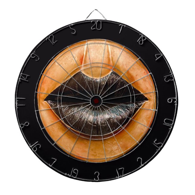 Accessories > Bags & Wallets > Handbags > Crossbod Darttavla (Framsidan)