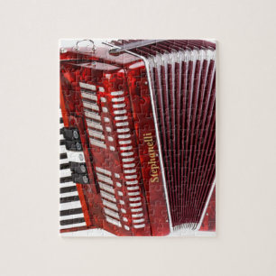 ACCORDIAN-MUSIKALEN INSTRUMENTERAR PUSSEL