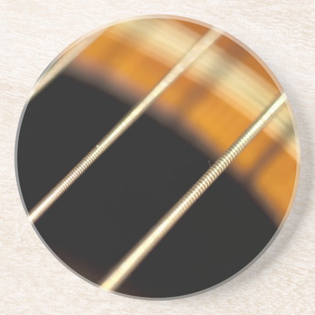 Accoustic Guitar Strings i Rörelse Underlägg (Framsidan)