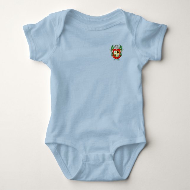 Acevedo Historical Shield med Helm och Mantle T Shirt (Framsida)