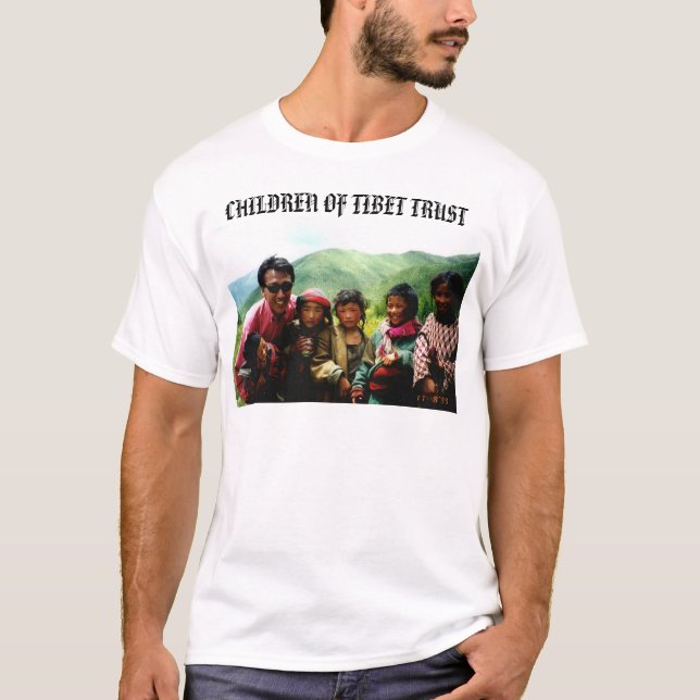 achi&kids3 BARN AV TIBET FÖRTROENDE T-shirt (Framsida)