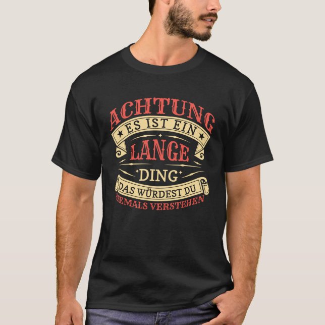 Achtung Es ist Ein Lange Ding Surname Plate T Shirt (Framsida)