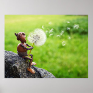 Acorn Elf blåser in i dandelion poster