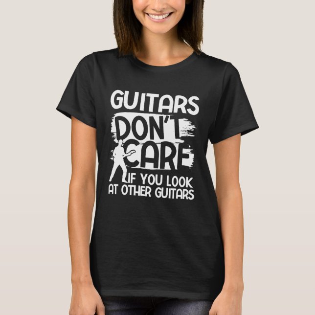 Acoustic Guitar Player For A Musician Guitarist 7 T Shirt (Framsida)