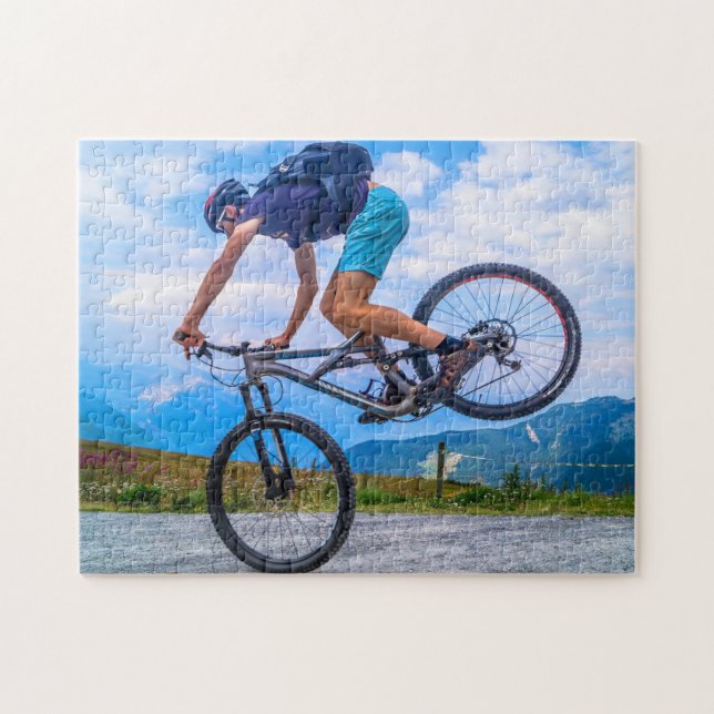 Acrobatic Freestyle Cyclist Jigszle Puzzle Pussel (Horisontell)