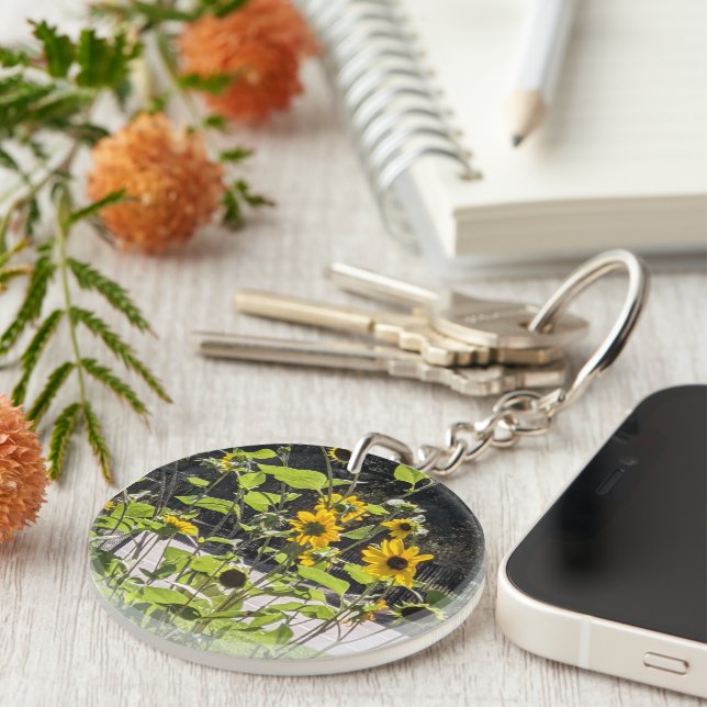 acrylic keychain with sunflower photo (Högra Framsidan)