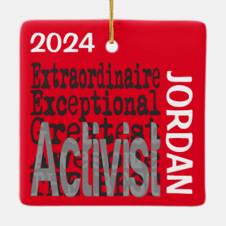 Activist Extraordinaire ANPASSNINGSBAR Julgransprydnad Keramik