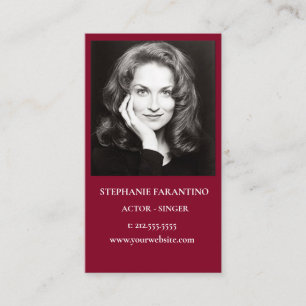 Actor Black & White Headshot Lodrät Burgundy Red Visitkort