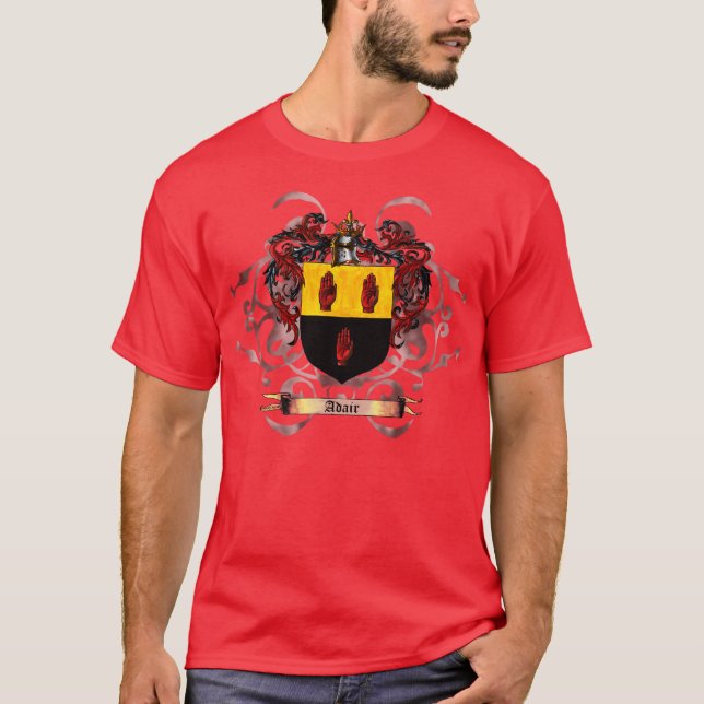 Adair skyddar/vapenskölden tee (Framsida)