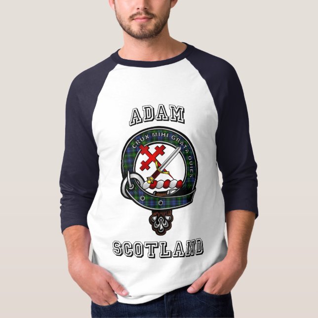 Adam Tartan Badge Athletic Stil Raglan T-Shirt (Framsida)