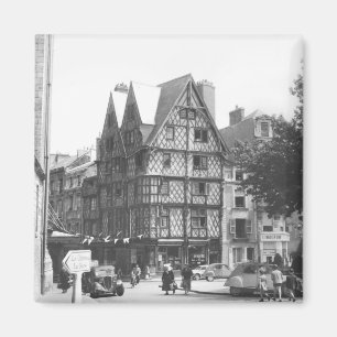 Adams hus magnet