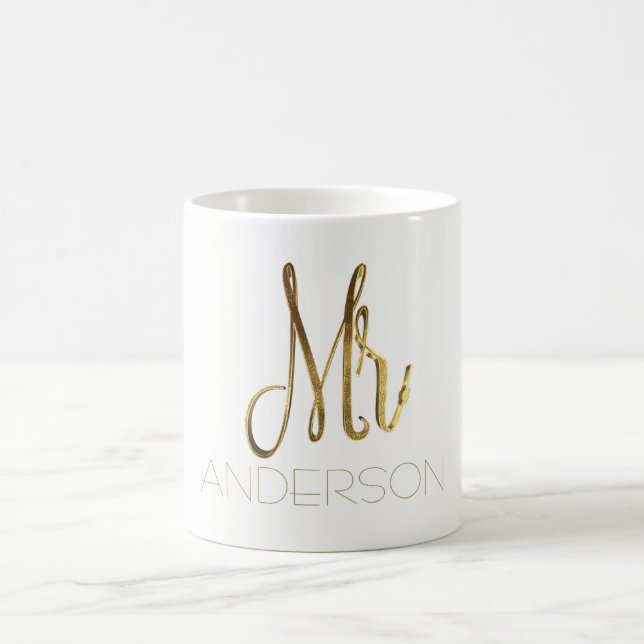 Add Namn Mister Guld Elegant Typography Kaffemugg (Center)