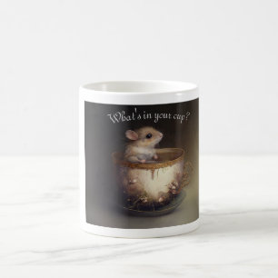 Adderande mus i ett te kopp