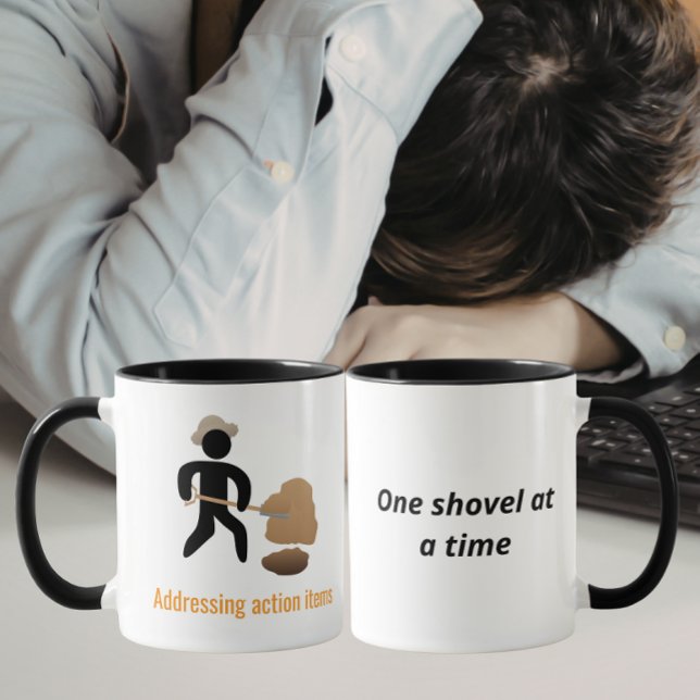 Addressing Action Items Mug Mugg (Skapare uppladdad)