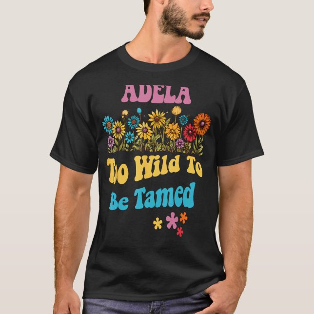 ADELA Namn Cute Retro Girls Wildblomma ADELA Namn T Shirt (Framsida)