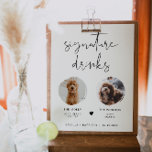 ADELLA Modern Minimum 2 Photo Pet Namnteckning dry Poster<br><div class="desc">Den här namnteckning dryckesskylten med två bildfack,  ett edgy handskrivet teckensnitt och en modern minimidesign. Ändra enkelt teckensnittet och bakgrunden till färg för att matcha din händelse. Detta tecken är en perfekt för att lägga till antingen ett foto av brudgummen,  brudgummen,  njurarna eller dina favorithusdjur i familjen.</div>