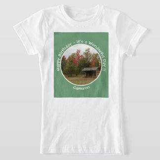Adirondack Lean-to i Födelsedagsfester på hösten T Shirt