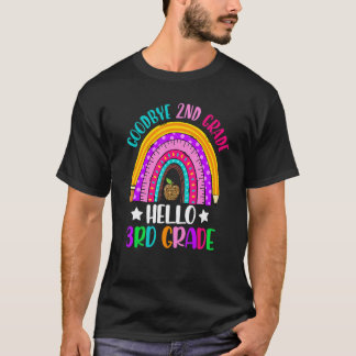 Adjö 2:a klass Hej 3:e klass Regnbågslärare T Shirt