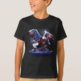 Adler mit Flügeln der amerikanischen Flagge T Shirt