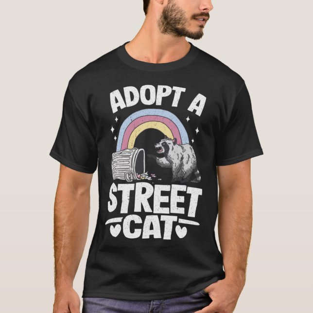 Adopt A Street Cat Rainbow Funny Raccoon Pullover T Shirt (Framsida)