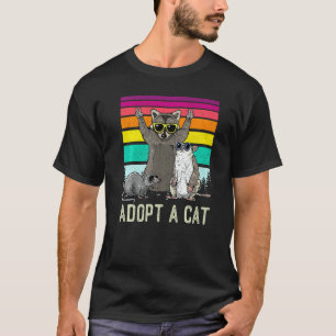 Adoptera en katt i lådan Djur Tvättbjörn Pungråtta T Shirt