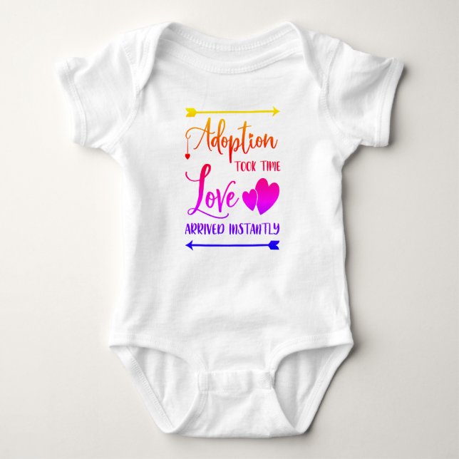 Adoption tog tid, Kärlek inträffade omedelbart Bab T Shirt (Framsida)