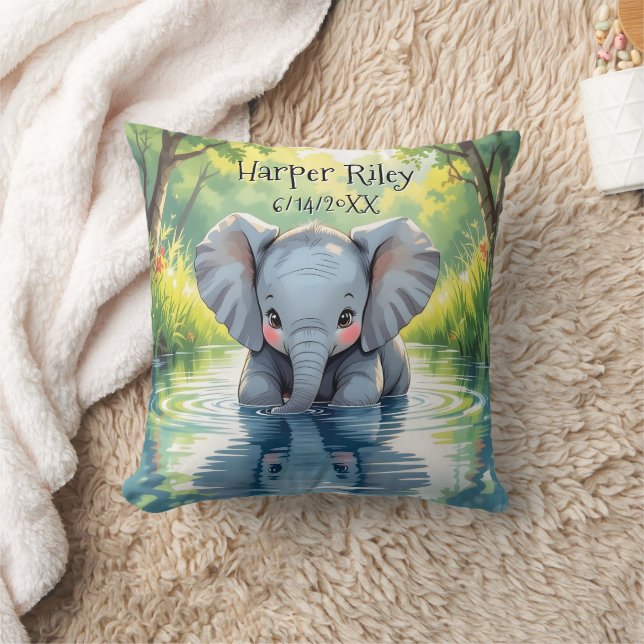Adorable Baby Elephant and Reflection Personalized Kudde (Filt)