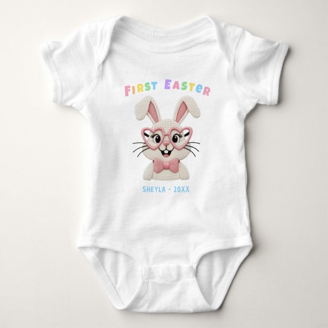 Adorable Baby Girl Boy First Easter Bunny T Shirt (Framsida)
