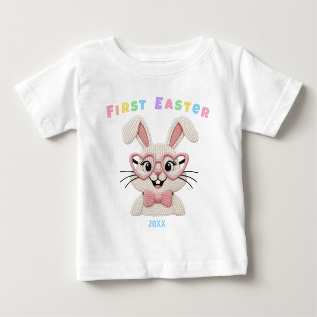 Adorable Baby Girl First Easter Bunny T Shirt (Framsida)