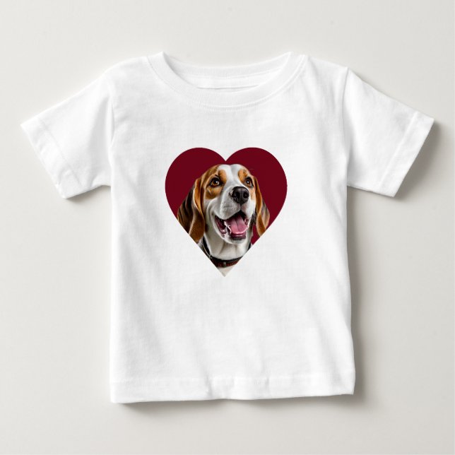 Adorable Beagle in Heart Shape Design T Shirt (Framsida)