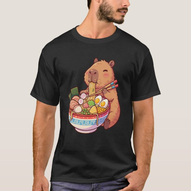 Adorable Capybara Eating Ramen Noodles Kawaii Desi T Shirt (Framsida)