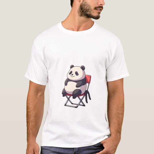 Adorable Cartoon Panda Sitting T Shirt (Framsida)