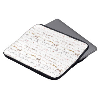 Adorable Cats Peeking Over Hearts Laptop Fodral