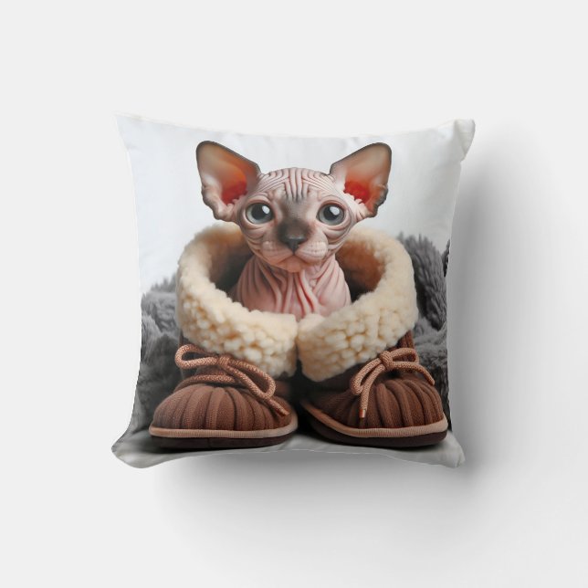 adorable kitten sphinx in pantoufles kudde (Framsida)