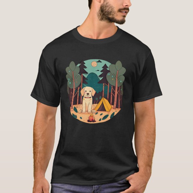 Adorable Retriever Enjoys Camping Adventure in the T Shirt (Framsida)