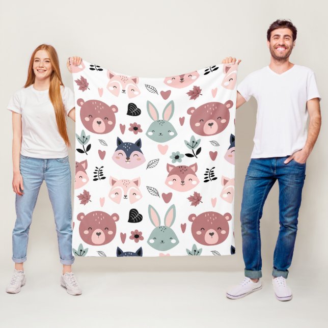 Adorable Woodland Creatures With Hearts Fleecefilt (På plats)